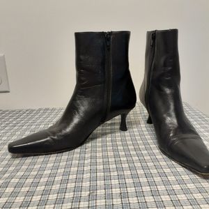 •Stuart Weitzman• Spool Heel Black Boots